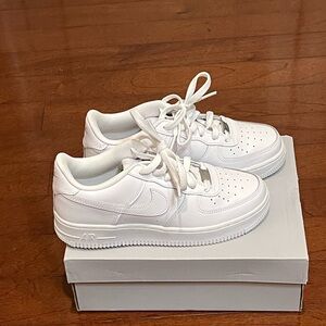 Nike Air Force Ones 5y worn 2x